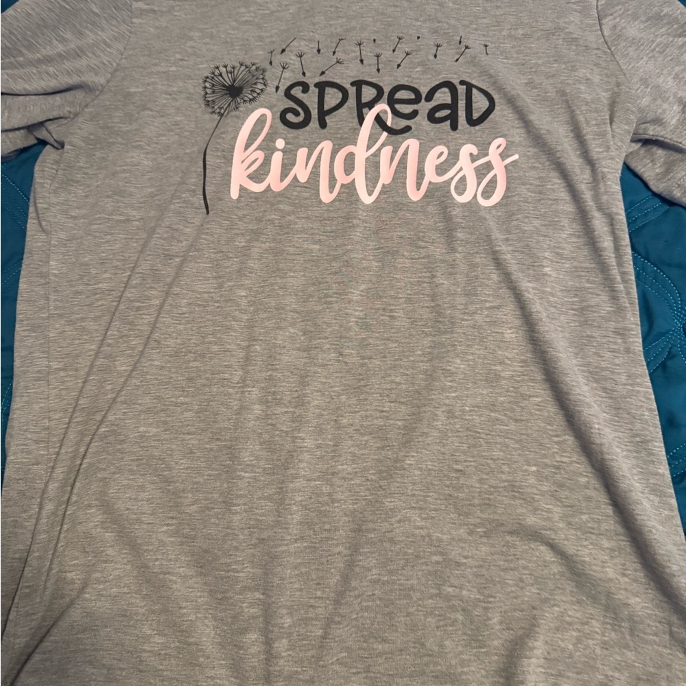 Gray Women’s  'Spread Kindness' Graphic Tee
